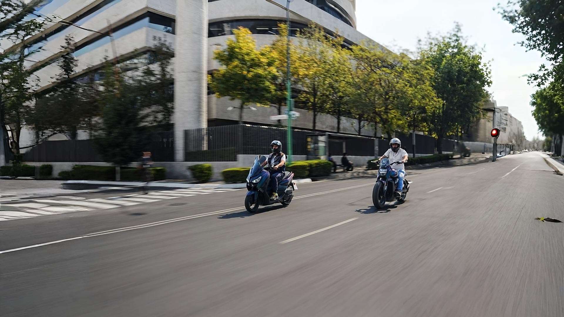 Foto de FX 300 EFI 01 Foto de FX 300 EFI 01