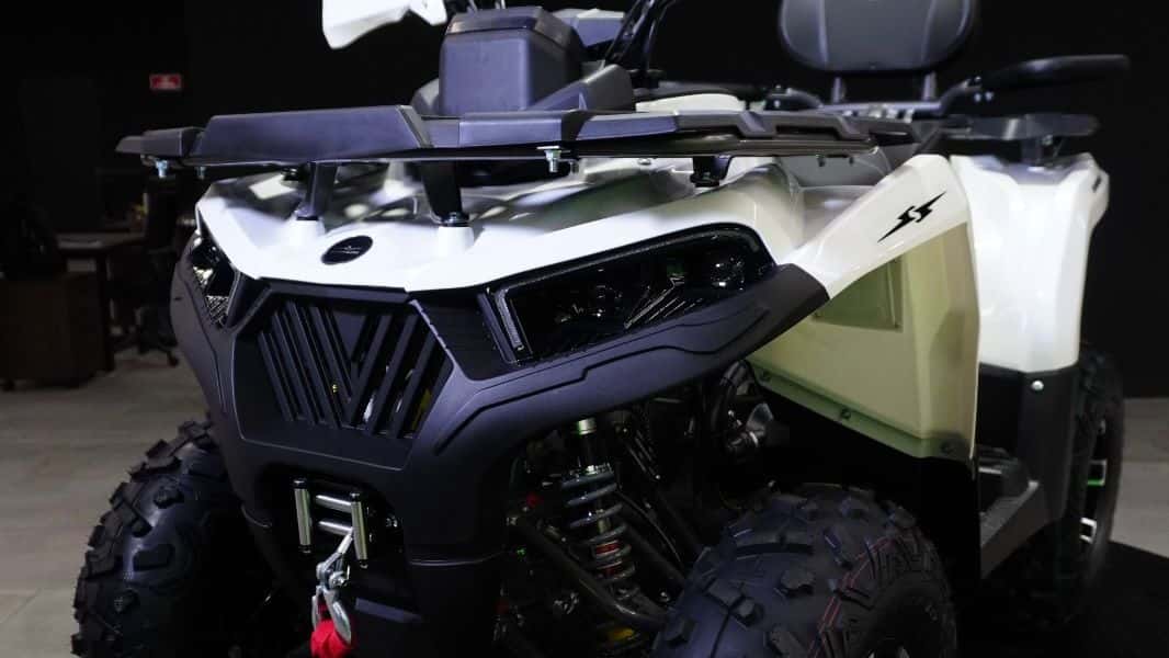 Cuatrimoto para trabajo pesado en campo mexicano