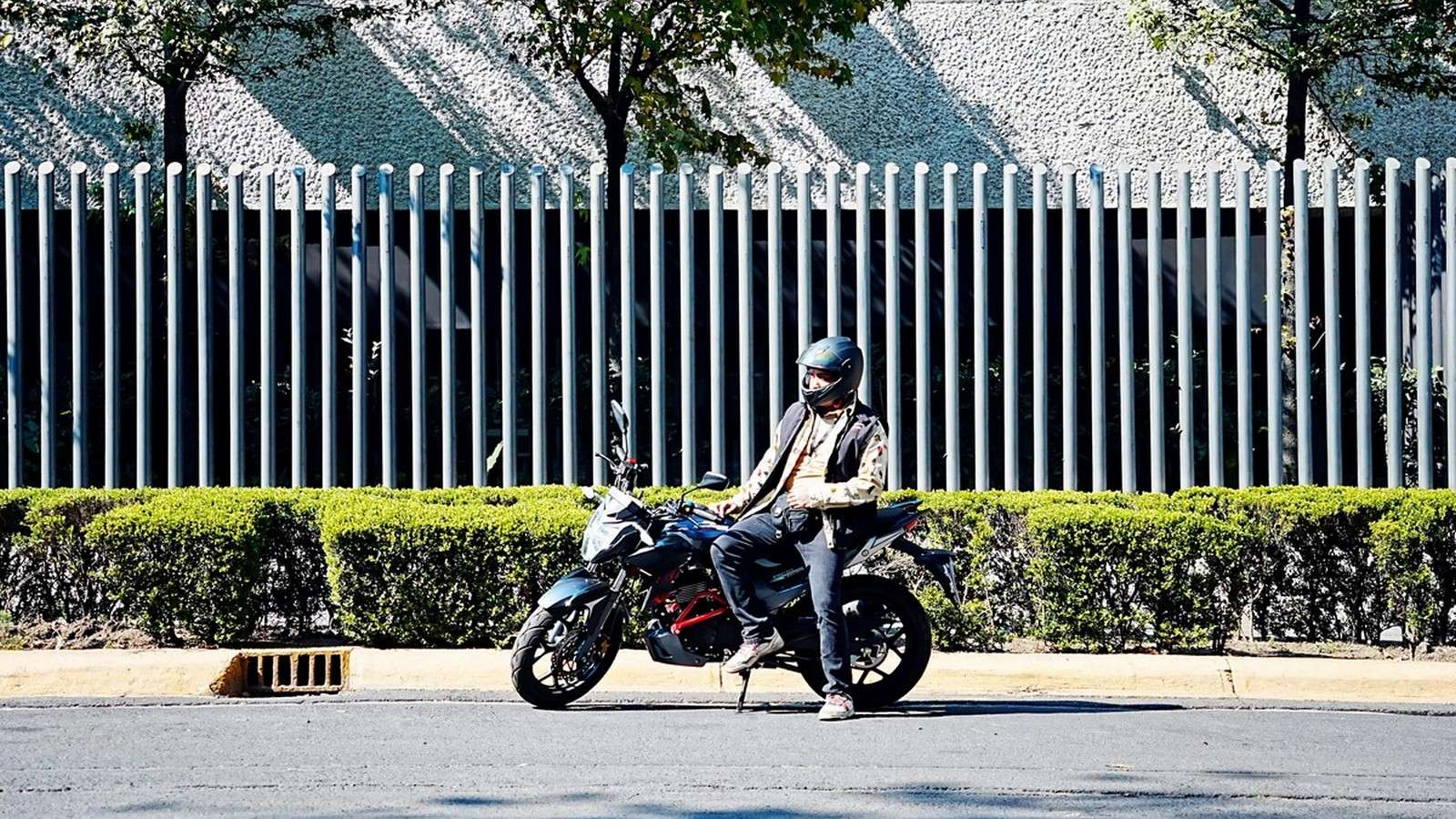 Cómo iniciar un negocio de motos en México desde cero