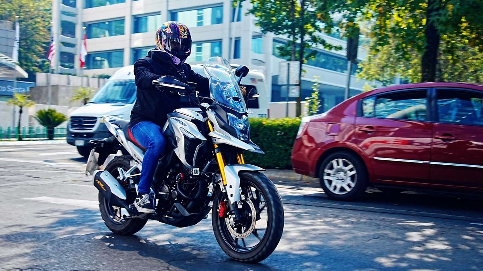 Motos de calle en México: guía para elegir según tu rutina real