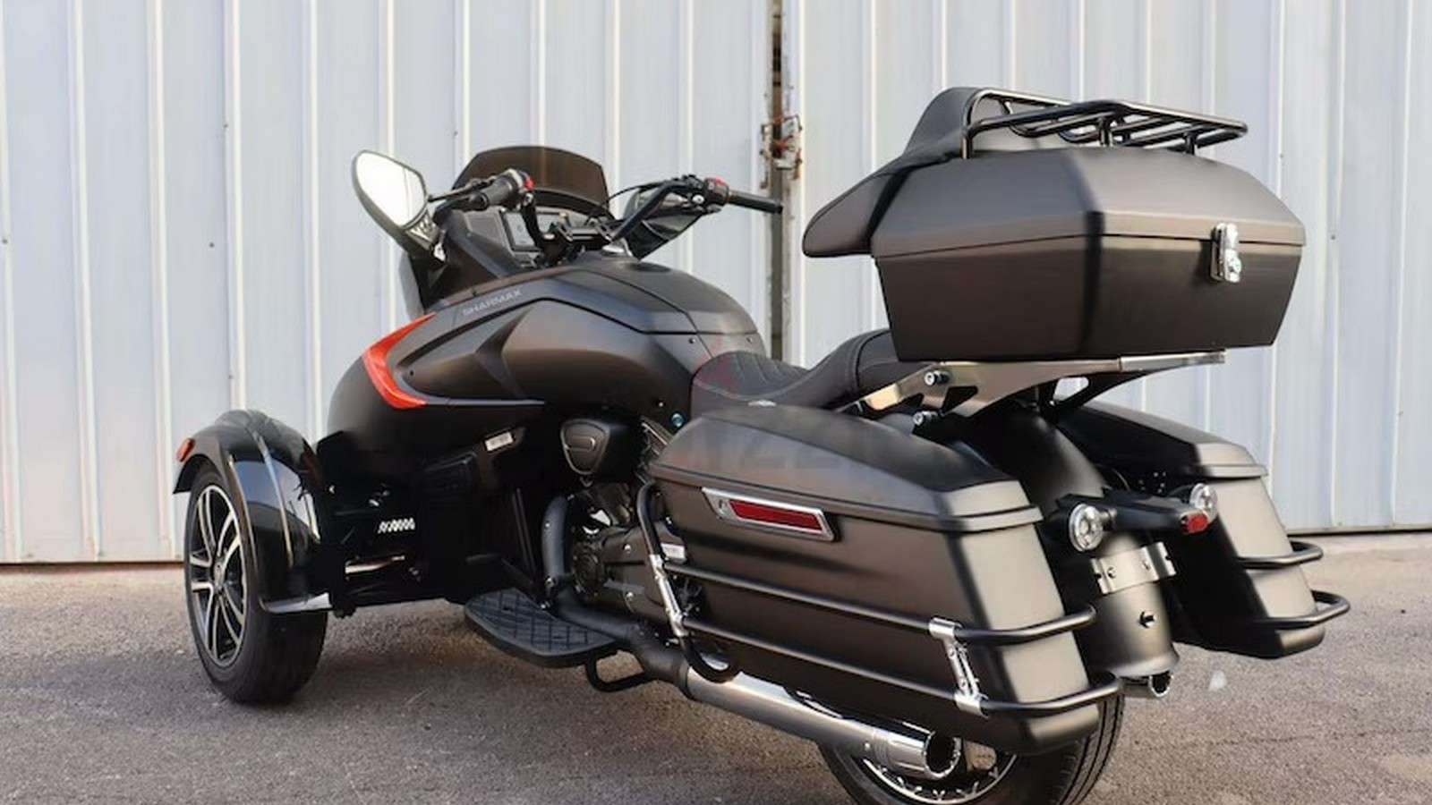 ¿Son seguras las motos de tres llantas?