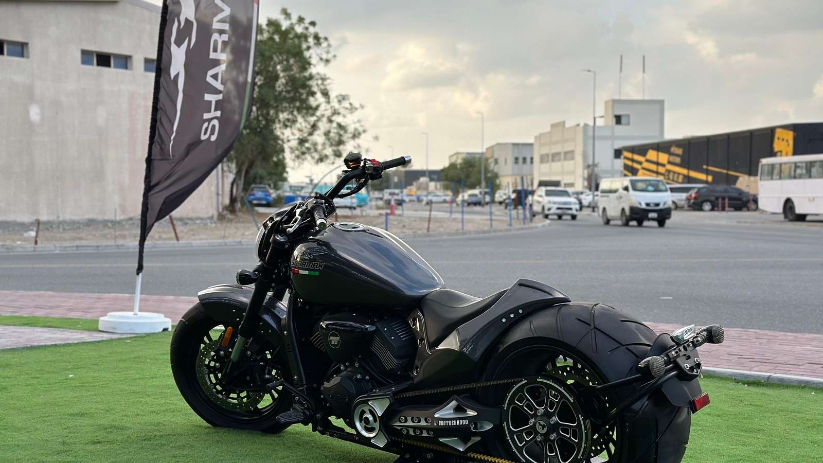 ¿Cómo comprar una moto si eres bajito? Caso México ¿Cómo comprar una moto si eres bajito? Caso México