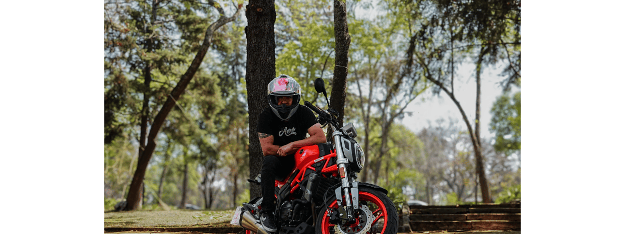 ¿De verdad necesitas subir de cilindrada? Mi experiencia de 300 a 400 cc en ruta