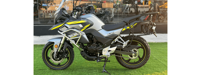 La moto 300cc más eficiente para carretera (Caso Real)