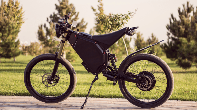 Charging Time of an Electric Motorcycle for a Trip in the UAE Charging Time of an Electric Motorcycle for a Trip in the UAE