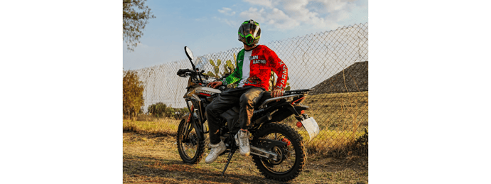 ¿Batería de moto descargada o falla eléctrica? Cómo diagnosticarla sin gastar de más