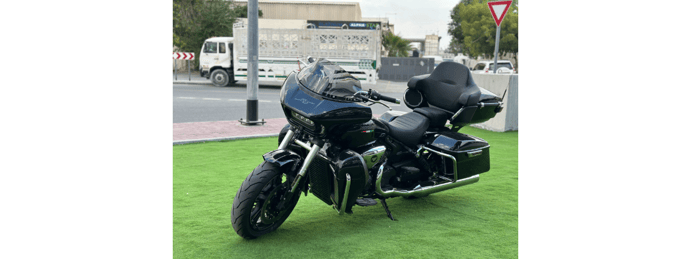 La mejor moto para viajar en pareja (Guía 2026)