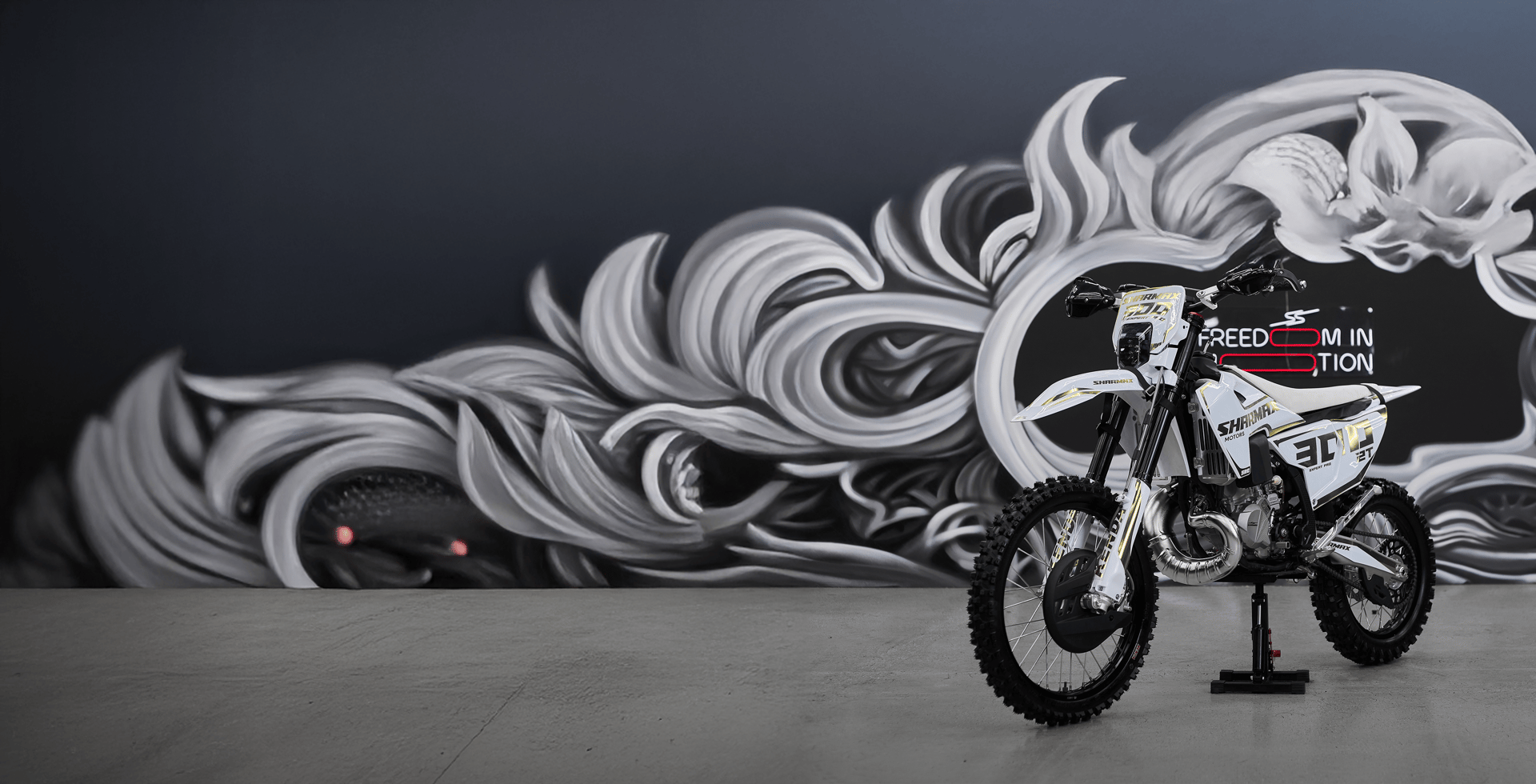 Expert Pro 300 2t Husq Edition