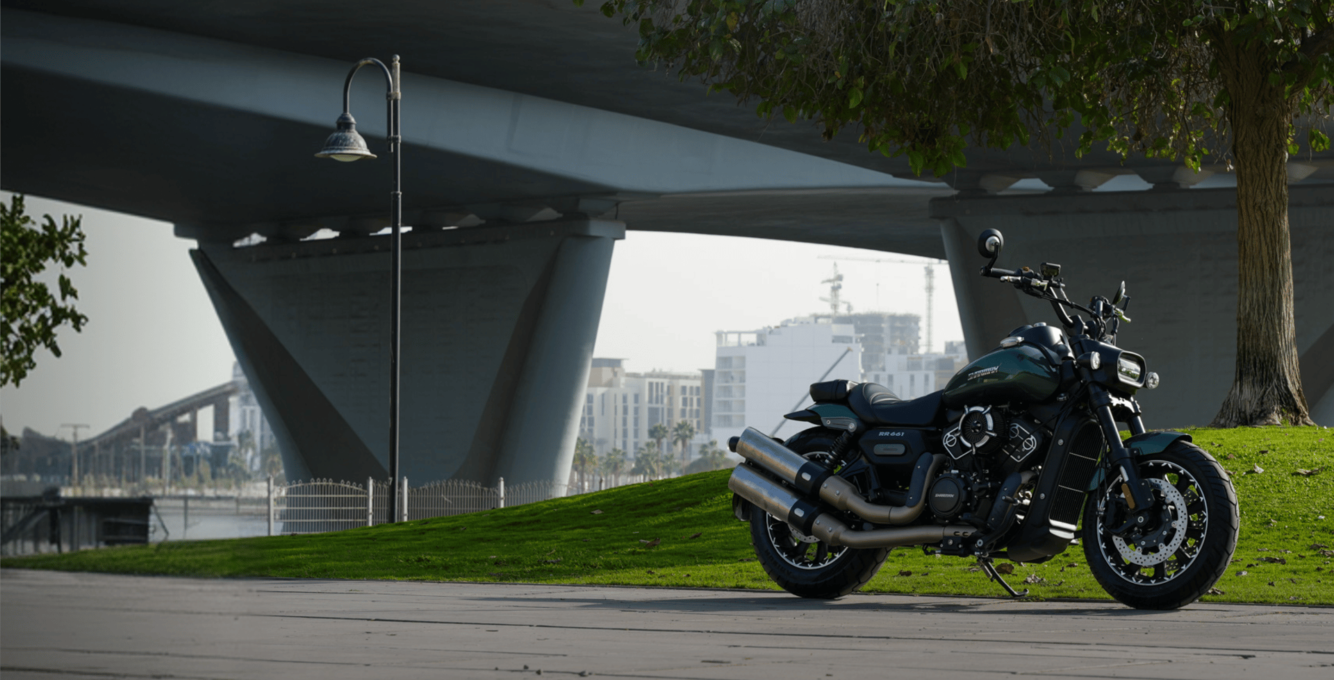 Street Bike 175 ME Max Ultra