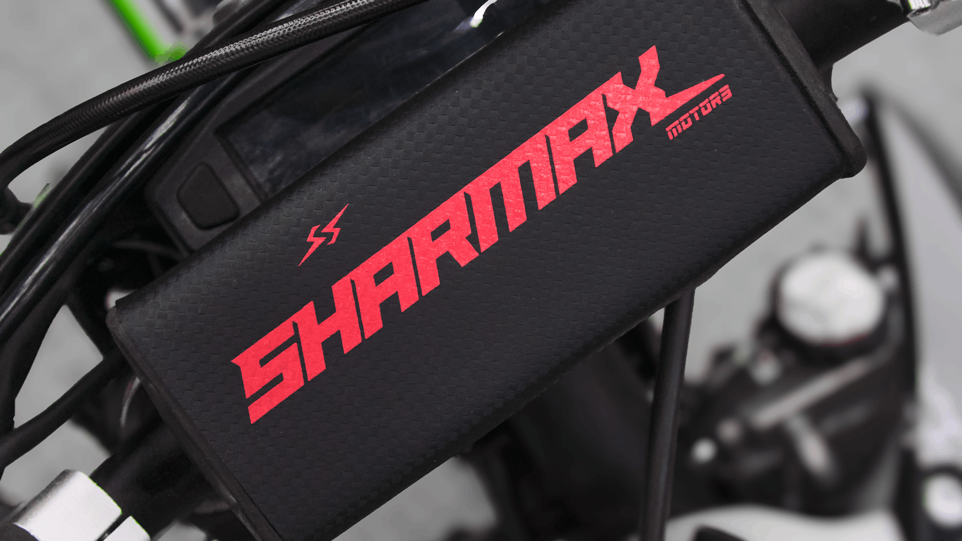 صورة POWER MAX 320 04