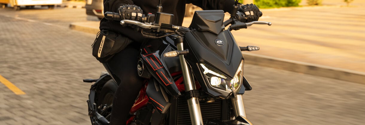 نظام مانع انغلاق المكابح المزدوج نظام مانع انغلاق المكابح المزدوج