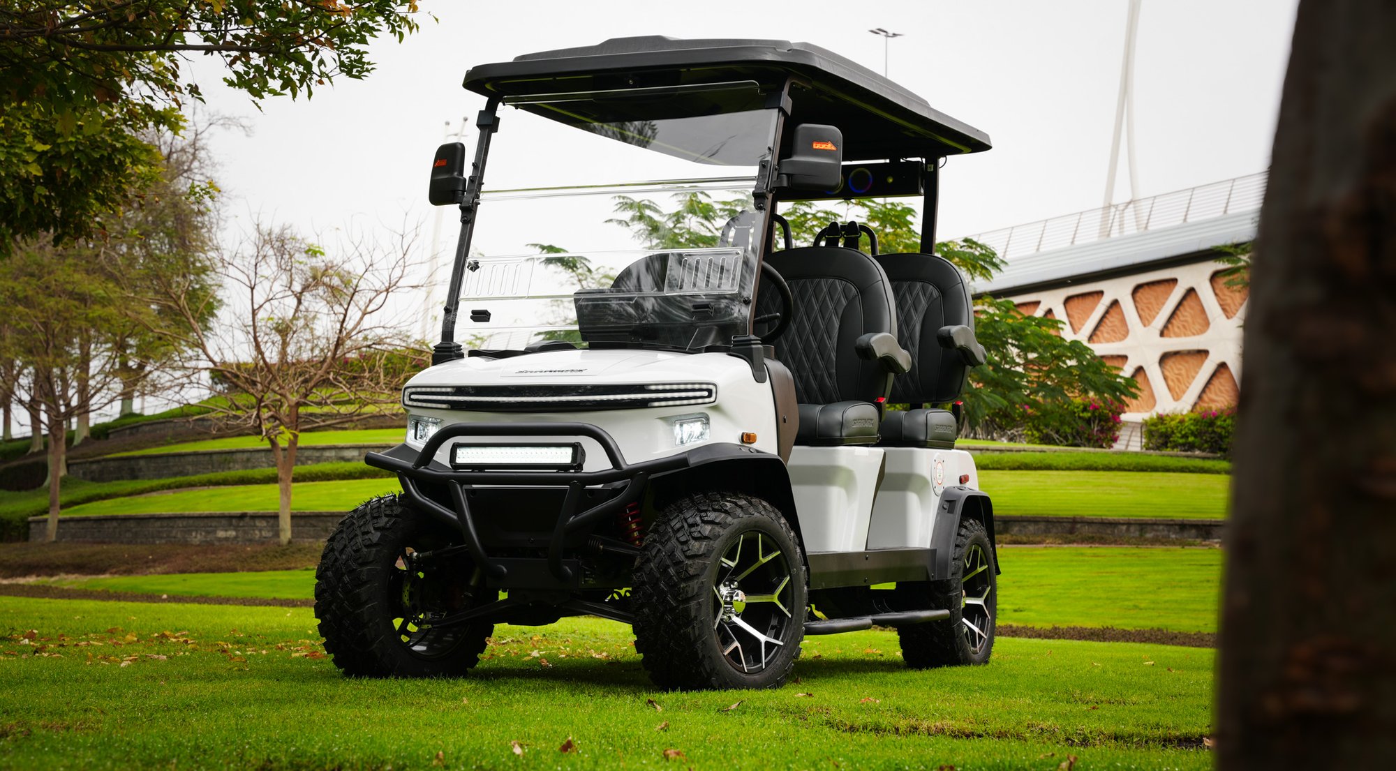 Foto de 5000 4 Seater Pro 01 Foto de 5000 4 Seater Pro 01