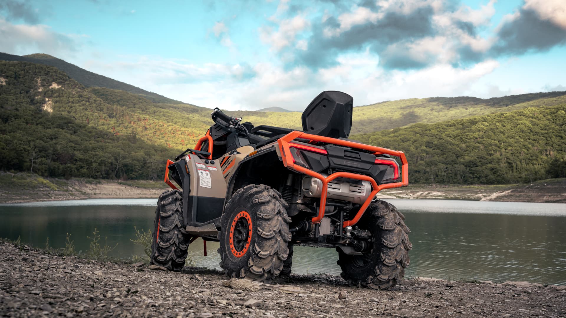 Фото товара Force 1100 MUD PRO 2.0 02