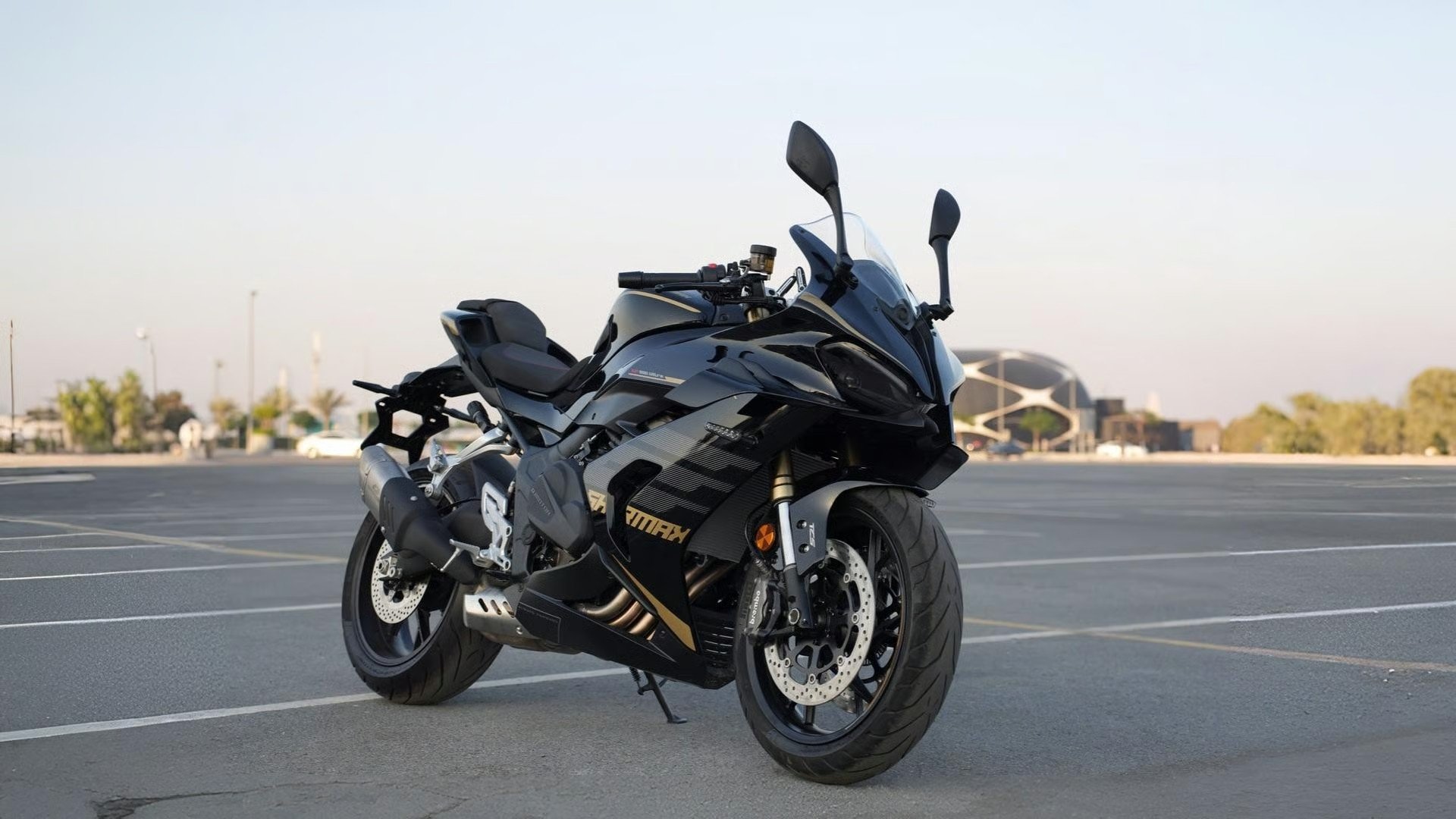 صورة SUPER SPORT GP 881 ULTRA 02