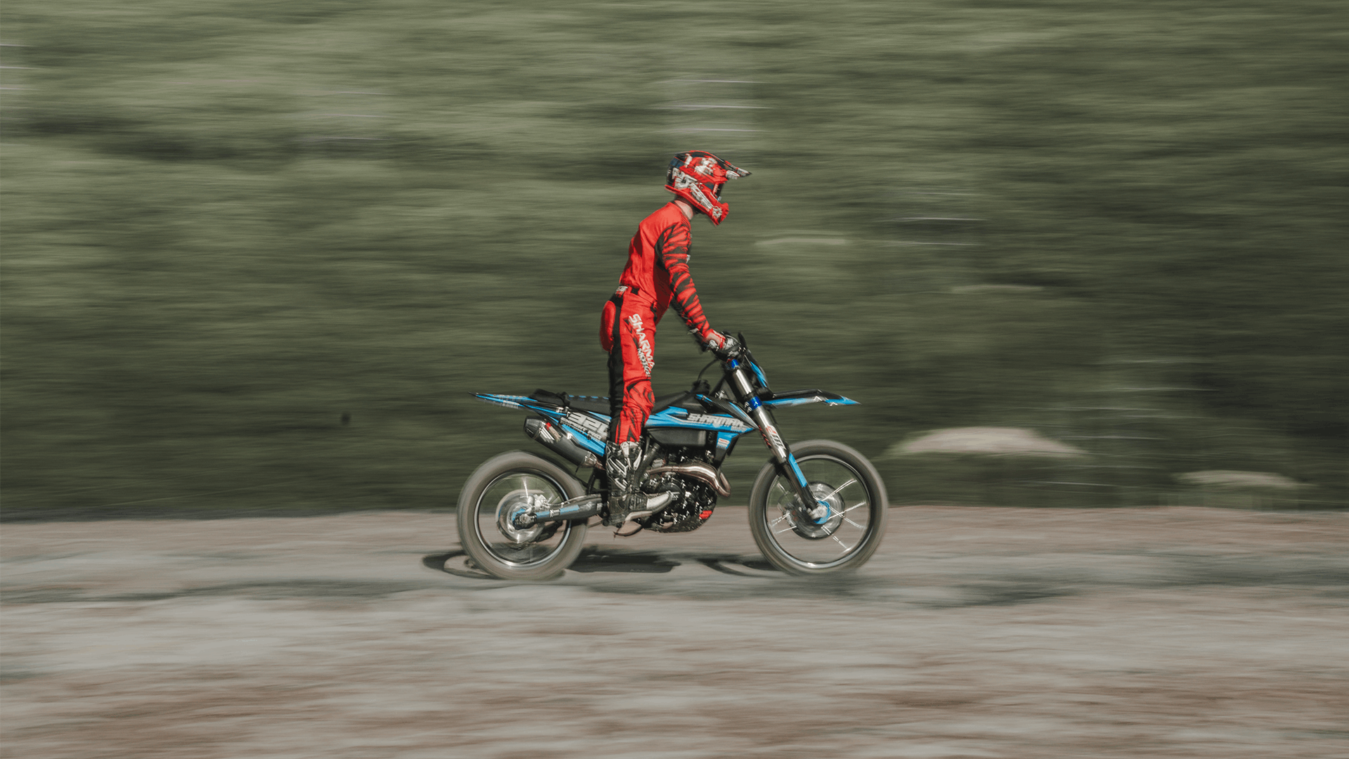 صورة Expert Pro 320 02