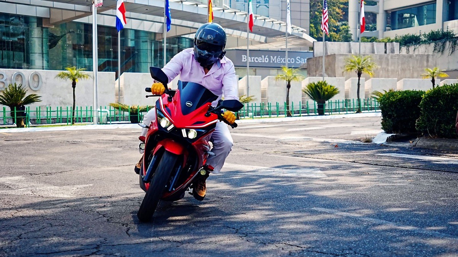 Comparativa de motos en México con precios reales (150 vs. 250 vs. 300 cc)