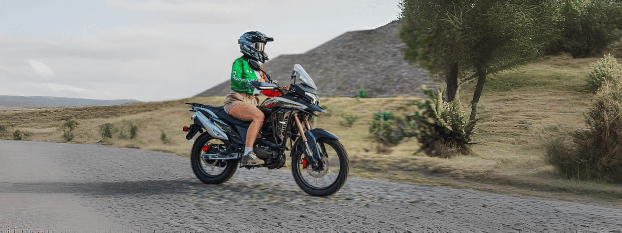 ¿Qué moto doble propósito elegir sin confundirte con enduro?