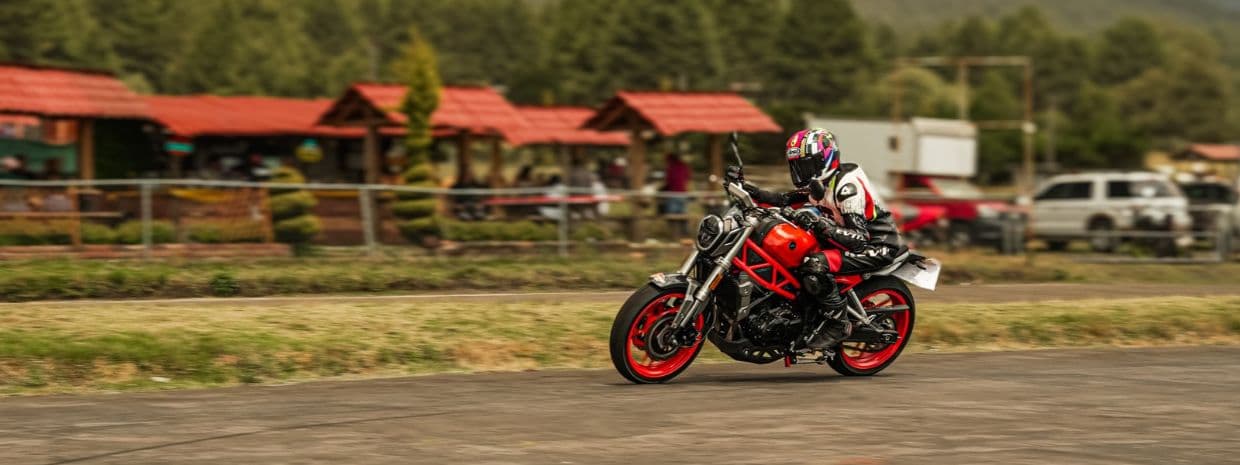 Cómo comprobar el estado del motor de una moto en México Cómo comprobar el estado del motor de una moto en México