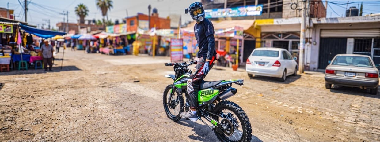 Sport 250 vs Sport 280: ¿Qué motocicleta deportiva elegir en México?